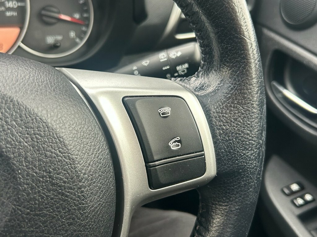 Toyota Verso-S  Silver #14