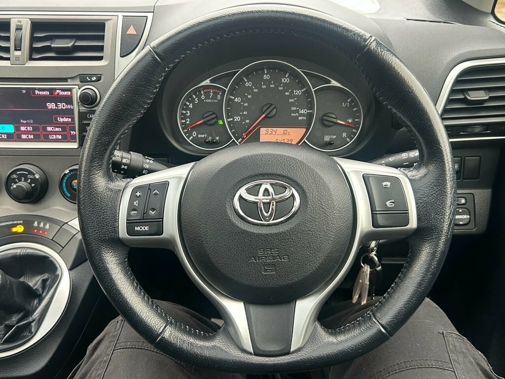 Toyota Verso-S  Silver #13
