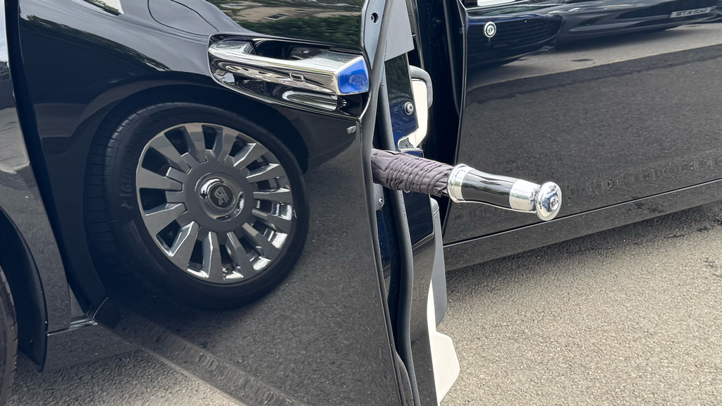 Rolls-Royce Phantom 4dr Auto Blue #17