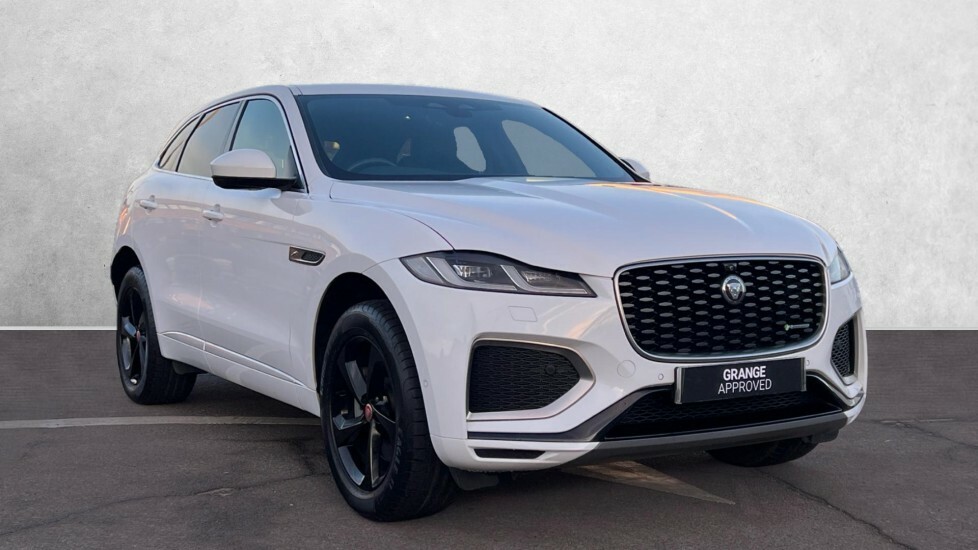Jaguar F-Pace R-dynamic S Awd White