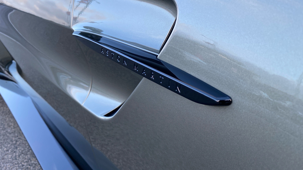 Aston Martin V8 4.0L V8 Coupe Blue #18