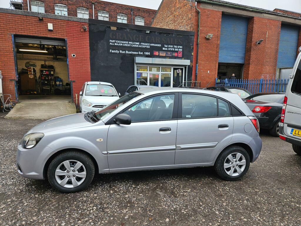 Kia RIO 1.5 Crdi 1 Silver #4