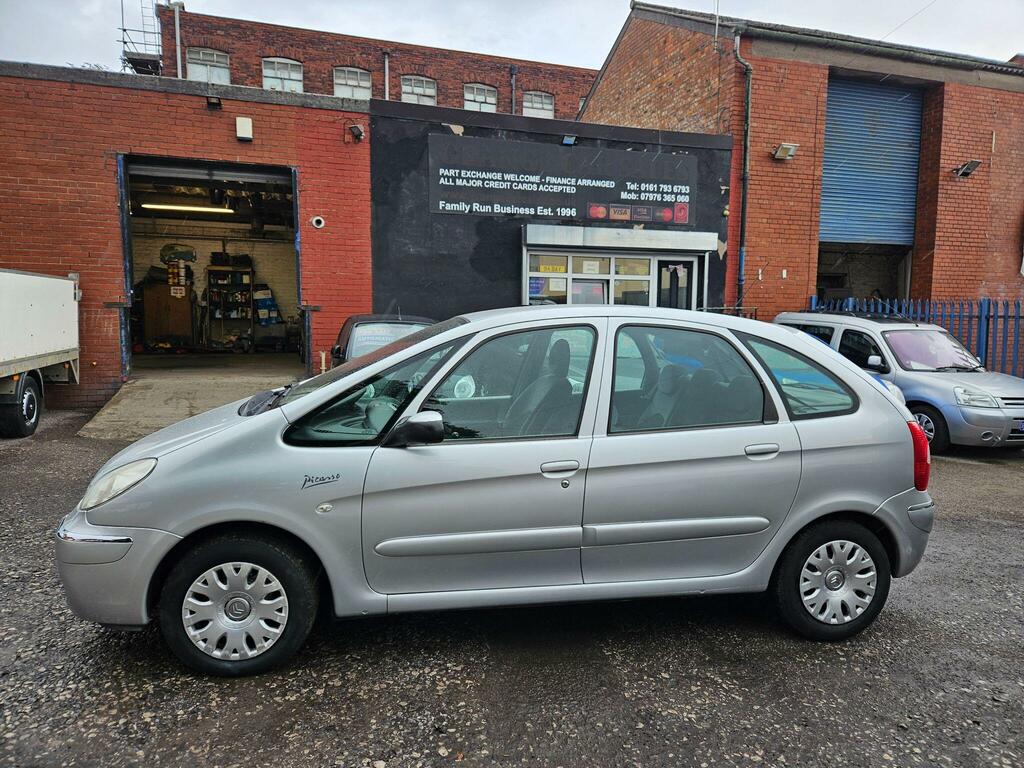 Citroen Xsara Picasso 1.6I 16V Desire Silver #4