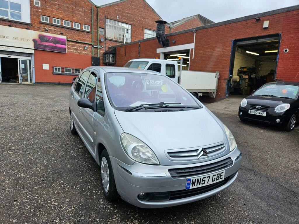 Citroen Xsara Picasso 1.6I 16V Desire Silver #2