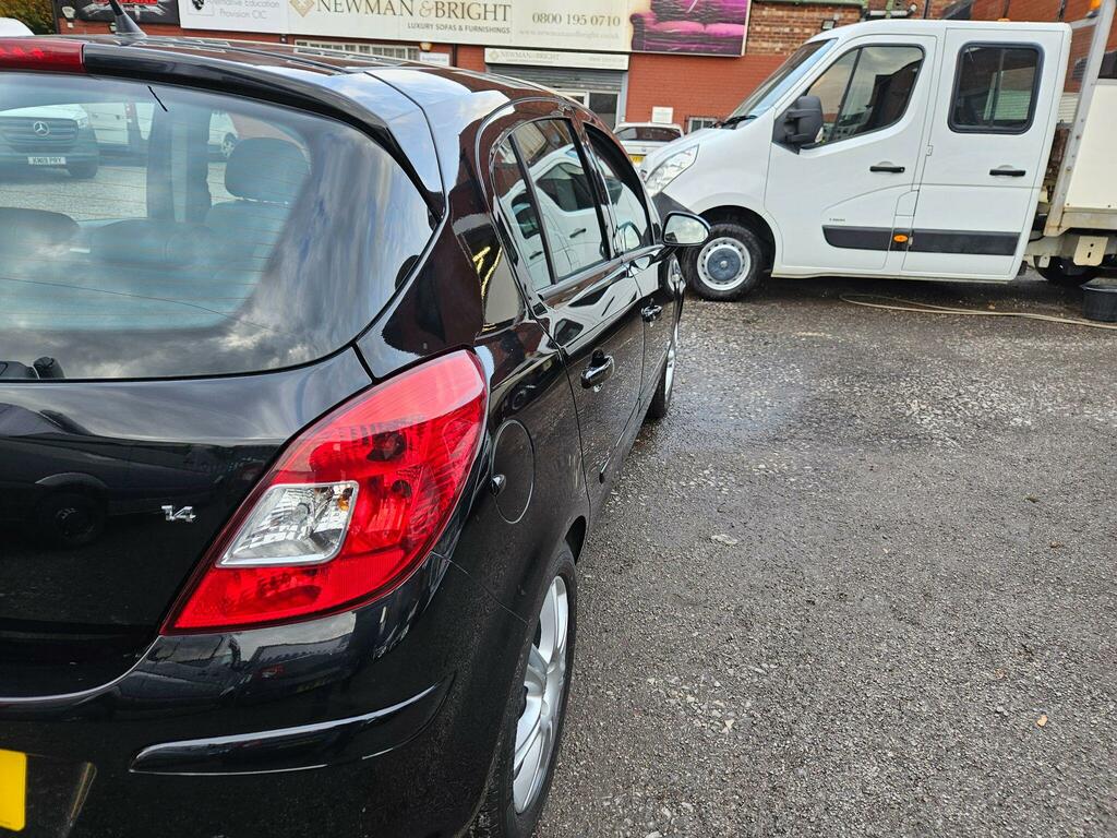 Vauxhall Corsa 1.4I 16V Design Ac Black #6