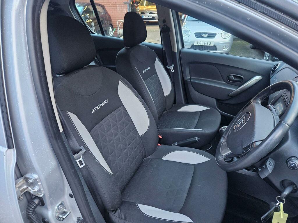 Dacia Sandero Stepway 1.5 Dci Laureate Euro 6 Ss Silver #4