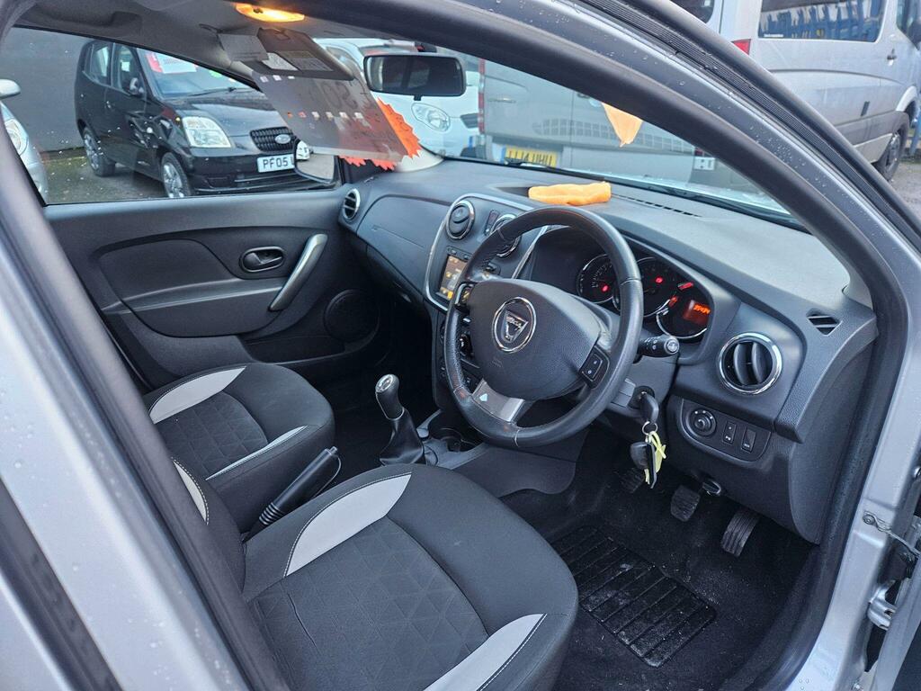Dacia Sandero Stepway 1.5 Dci Laureate Euro 6 Ss Silver #3