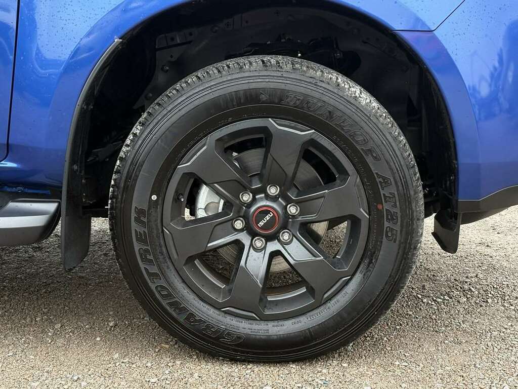 Isuzu D-Max Double Cab BN75GZJ Blue #5