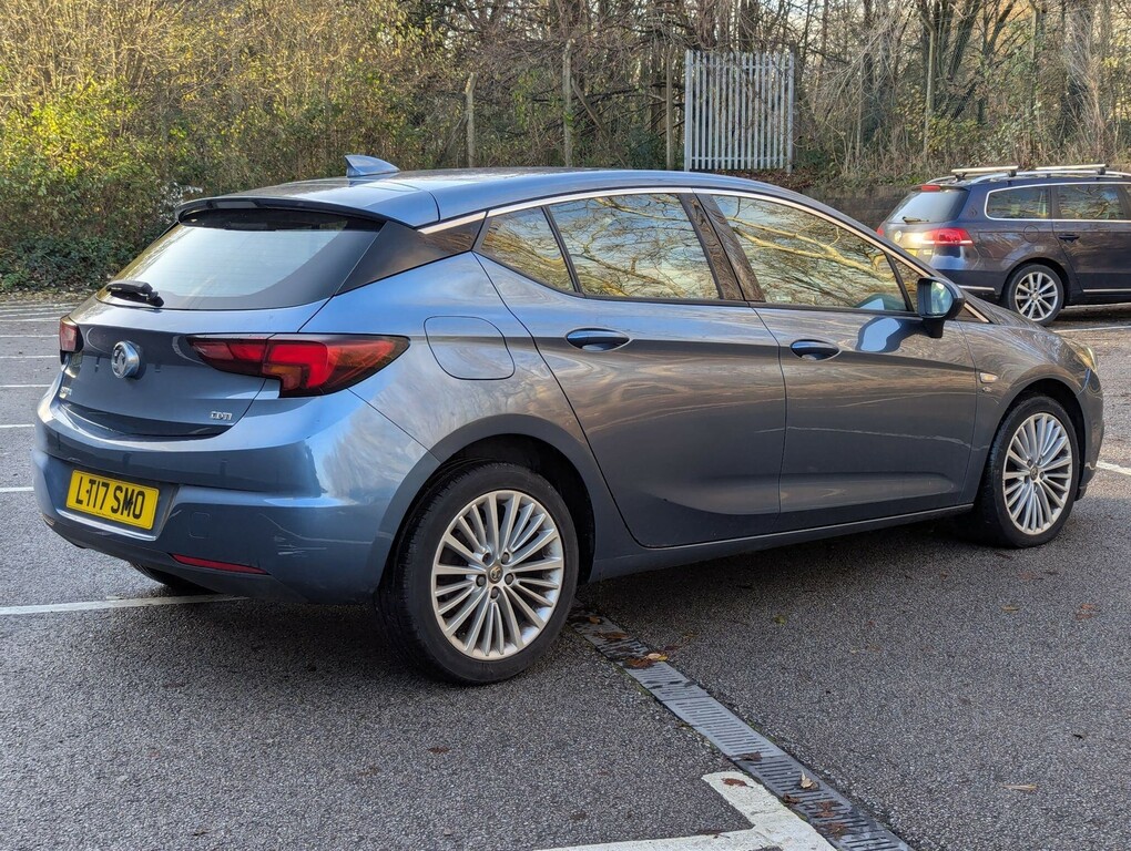 Vauxhall Astra 1.6 Cdti Blueinjection Elite Nav Euro 6 Ss LT17SMO Blue #2