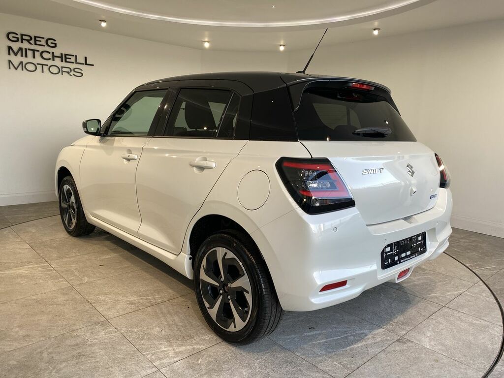 Suzuki Swift 1.2 Mild Hybrid Ultra Allgrip White #5