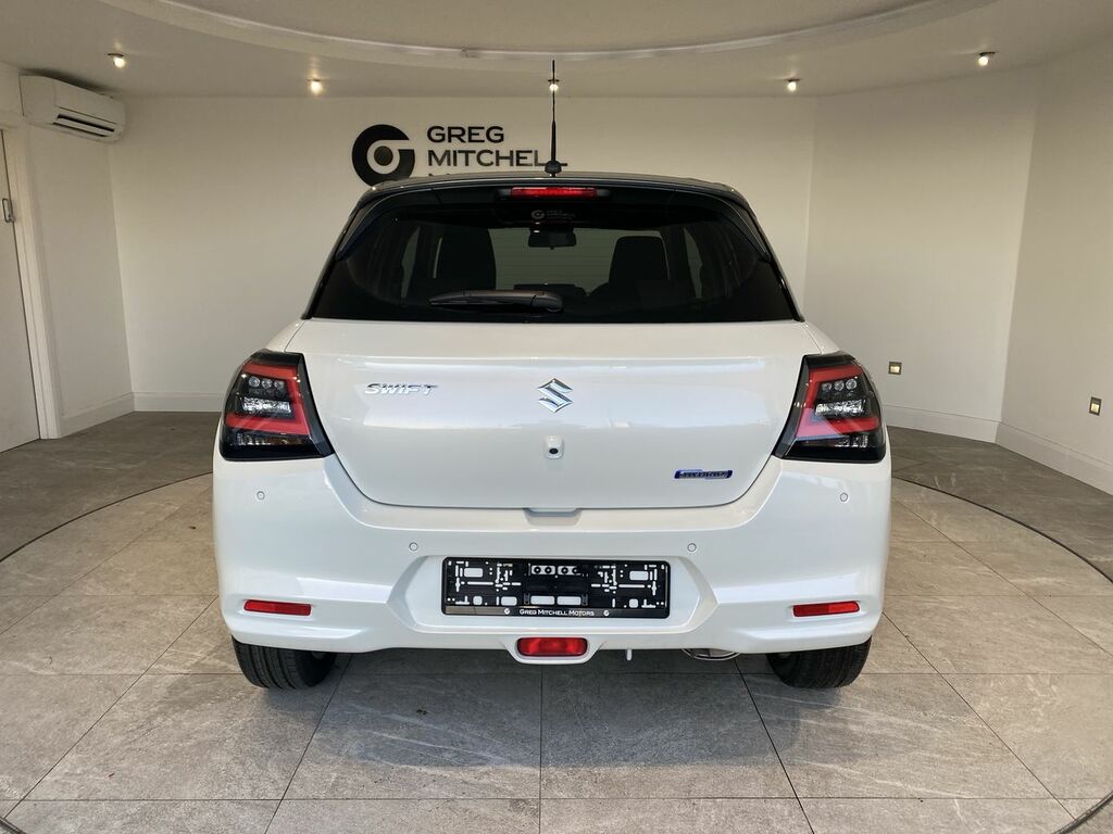 Suzuki Swift 1.2 Mild Hybrid Ultra Allgrip White #6
