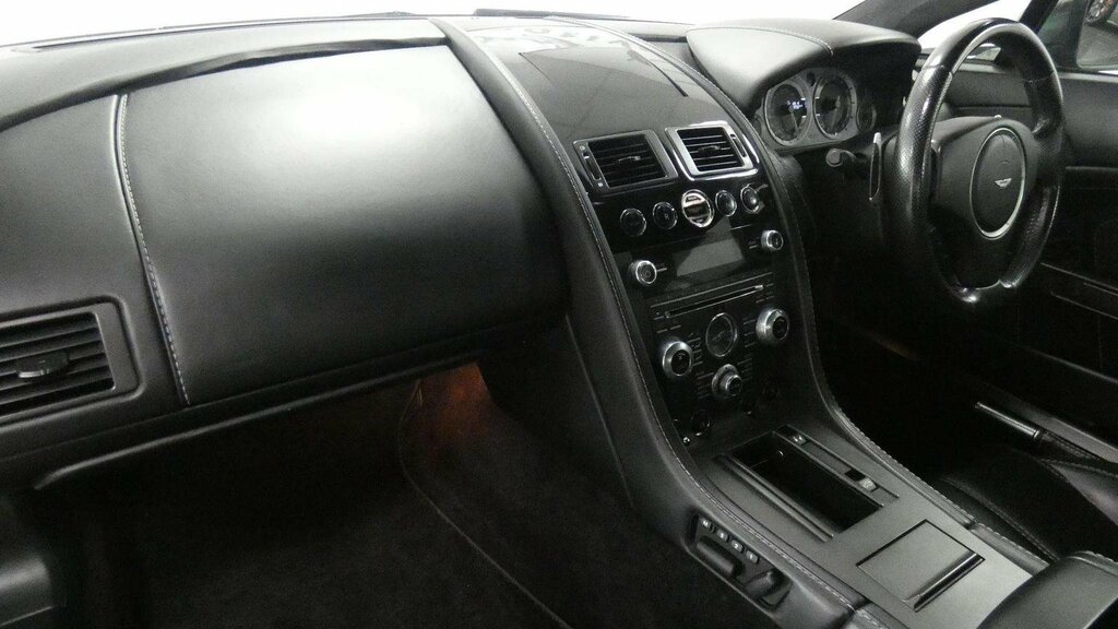 Aston Martin Vantage Coupe 4.7 V8 Sportshift Euro 5 201262 Silver #6