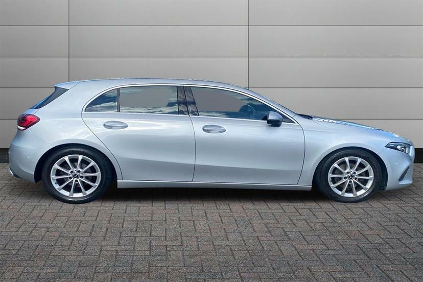 Mercedes-Benz A Class A180d Sport Premium Plus YJ69FRE Silver #3