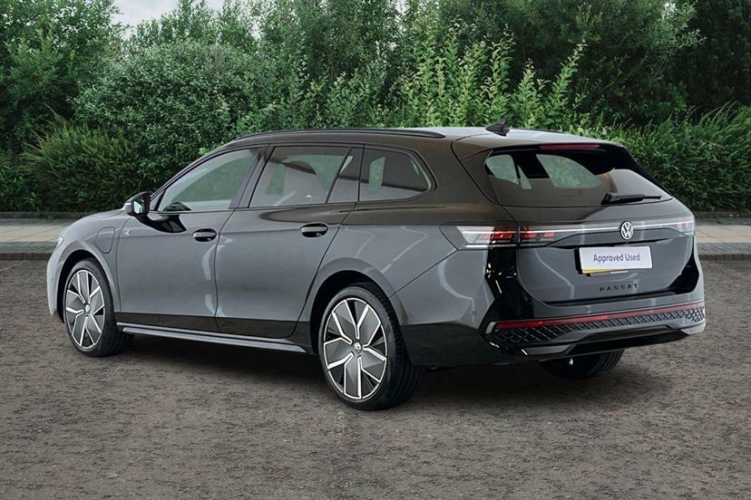 Volkswagen Passat 1.5 Tsi Ehybrid Black Edition Dsg AO75FNK Black #3