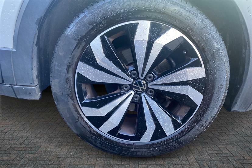 Volkswagen T-Cross 1.0 Tsi 110 Black Edition MW72RXU Silver #5