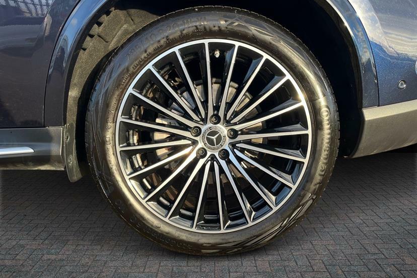 Mercedes-Benz GLC Class 300 4Matic Amg Line Premium Plus 9G-tronic Blue #4