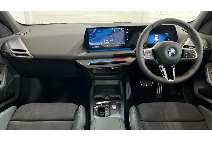BMW 1 Series 120 M Sport Step EK75XOL White #4