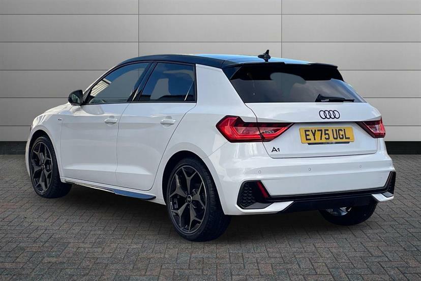 Audi A1 30 Tfsi Black Edition S Tronic EY75UGL White #3