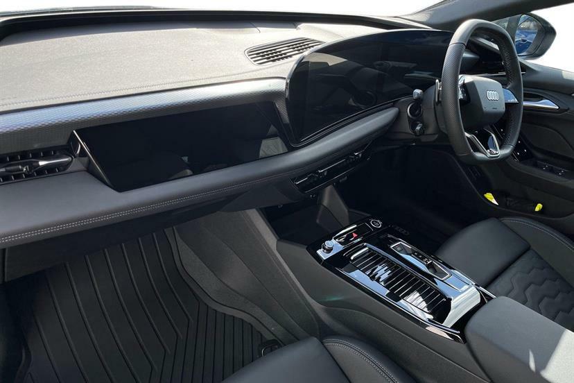 Audi A6 270Kw Performance 100Kwh S Line AO75JWX Grey #2