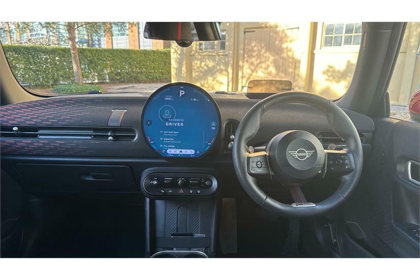 Mini Hatch 1.5 C Sport RV74ZNM Black #4