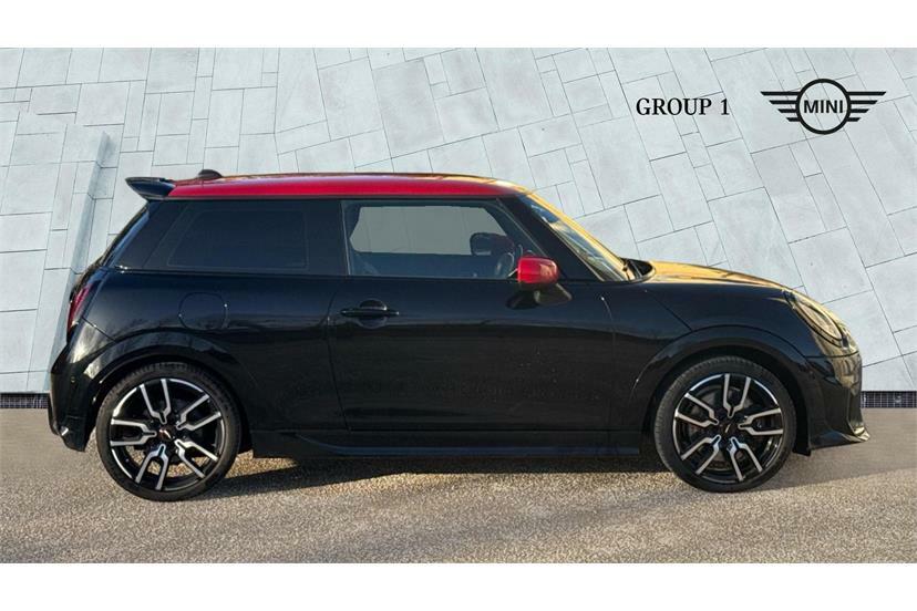 Mini Hatch 1.5 C Sport RV74ZNM Black #3