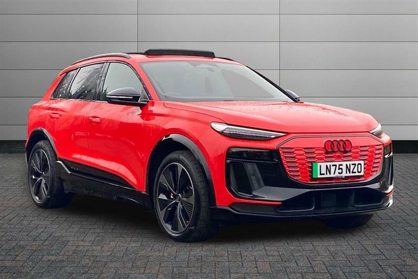 Audi SQ6 E-Tron 360Kw Sq6 Quattro 100Kwh Edition 1 Red