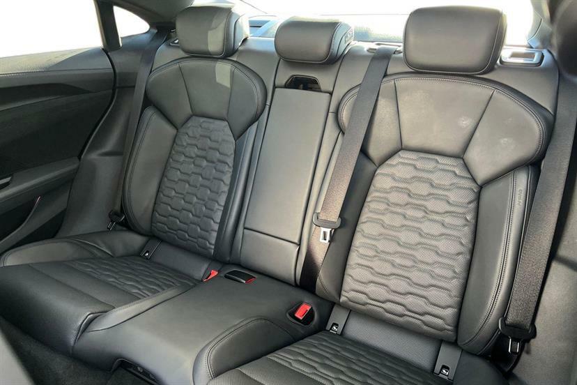 Audi Rs E-Tron Gt 105Kwh Carbon Black Saloon Quatt Grey #8