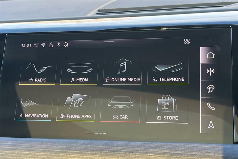 Audi Rs E-Tron Gt 105Kwh Carbon Black Saloon Quatt Grey #24