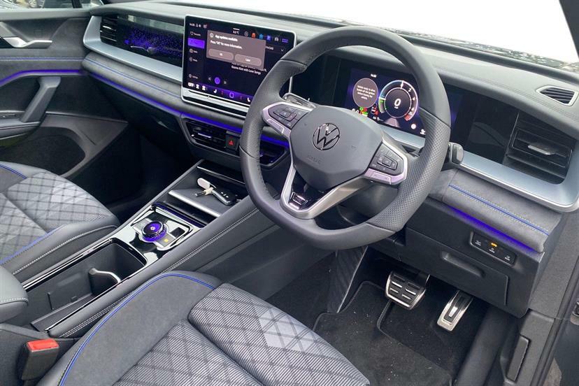 Volkswagen Tayron 1.5 Tsi Ehybrid 272 R-line Dsg6 MV75GFX Grey #6