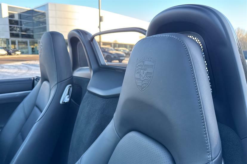 Porsche Boxster 4.0 Gts #15