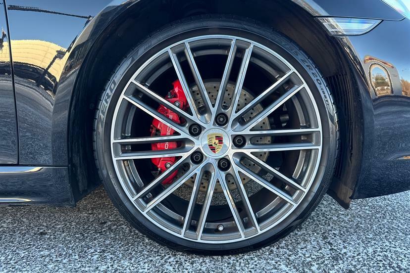 Porsche Boxster 4.0 Gts #9