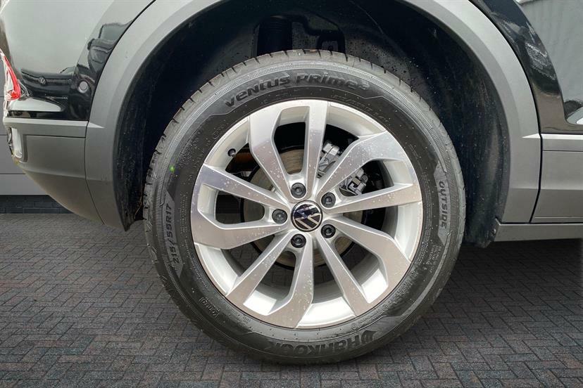 Volkswagen T-Roc 1.5 Tsi Match Dsg MD75DFC Black #5