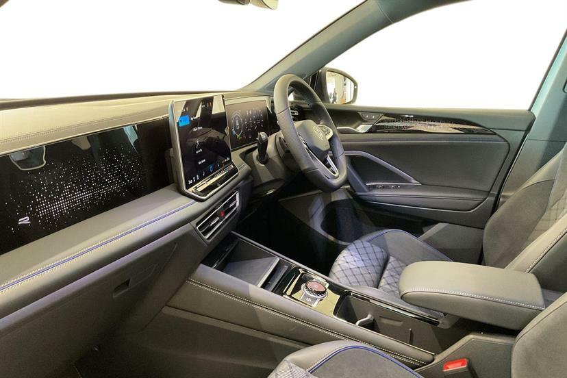 Volkswagen Tiguan 1.5 Etsi 150 R-line Dsg EJ75FFG Silver #2