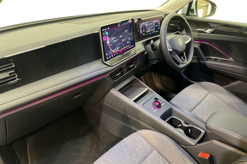 Volkswagen Tiguan 1.5 Etsi 150 Match Dsg AO75UTW White #2