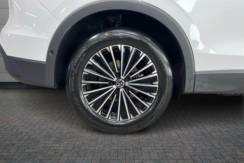 Volkswagen Tiguan 1.5 Etsi 150 Match Dsg AO75UTW White #5