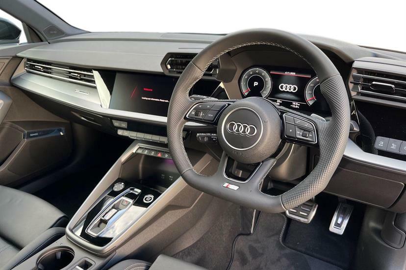 Audi A3 1.5 Tfsi 116 S Line S Tronic LR75TUW Black #6