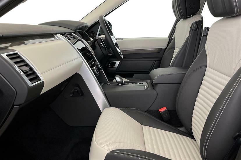 Land Rover Discovery 3.0 D350 Metropolitan Edition LX75HLG Black #3