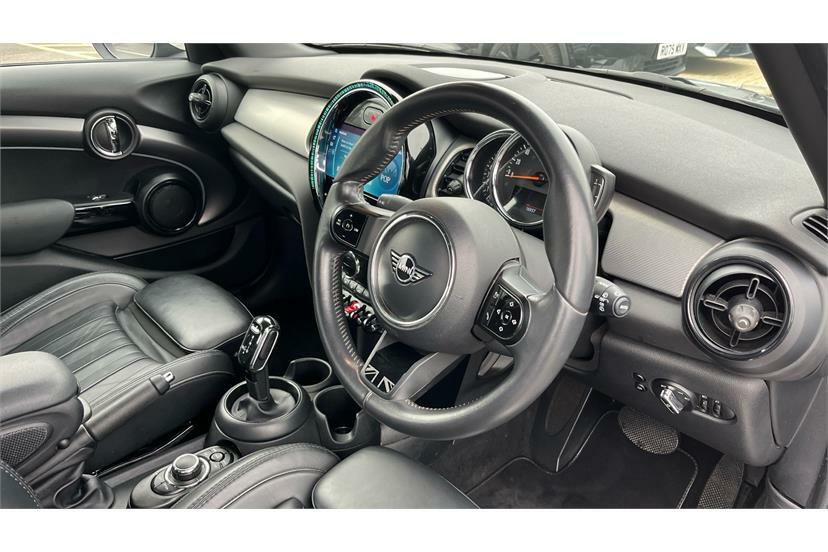 Mini Hatch 1.5 Cooper Exclusive Comfortnav Pack LL22GCU Grey #6