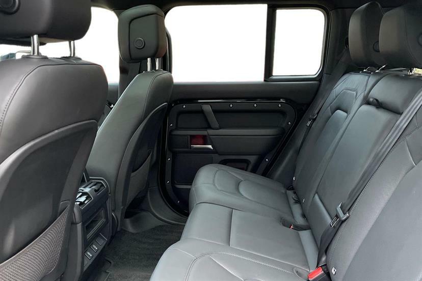 Land Rover Defender 110 3.0 D350 X-dynamic Hse 110 LK75ZKF Black #4