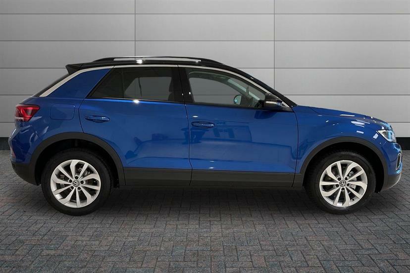 Volkswagen T-Roc 1.5 Tsi Match Dsg EJ75BYF Blue #4