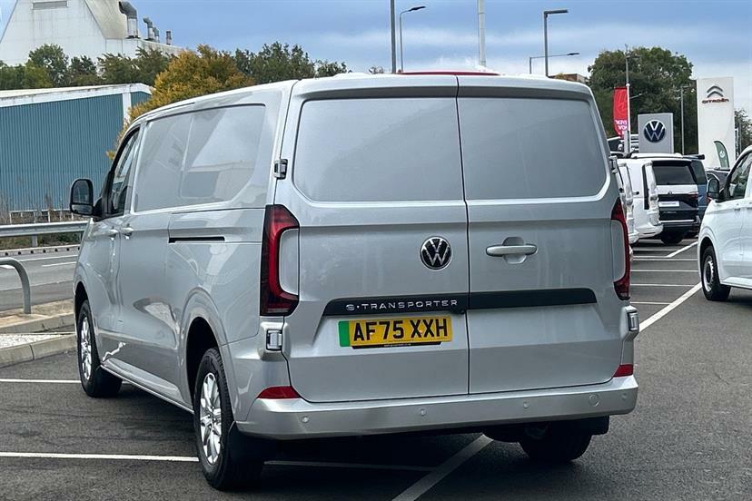 Volkswagen E-Transporter 160Kw 65Kwh Commerce Pro Van AF75XXH Grey #3