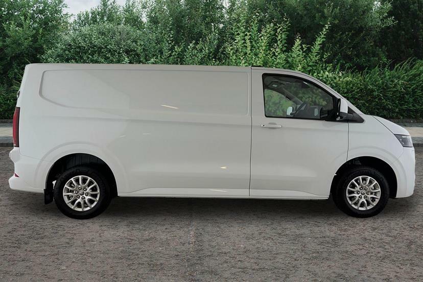 Volkswagen E-Transporter 160Kw 65Kwh Commerce Pro Van AO75MZL White #4