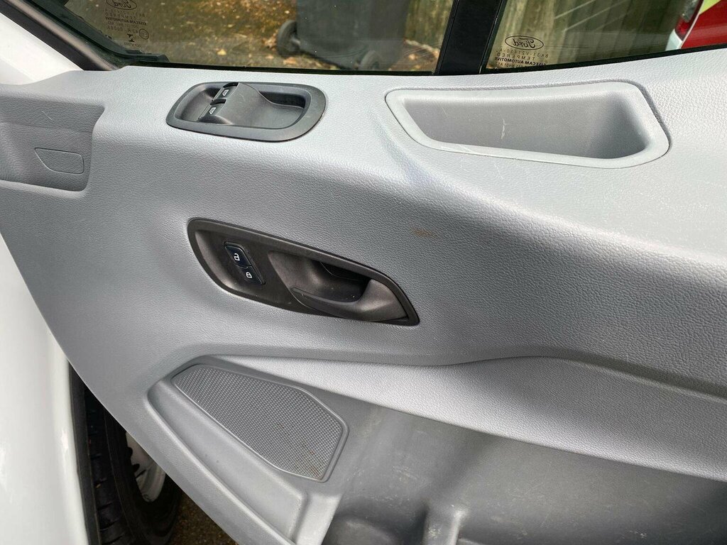 Ford Transit Custom Chassis Cab 2.0 350 Ecoblue Leader Rwd L3 Euro 6 YL19KVF White #6