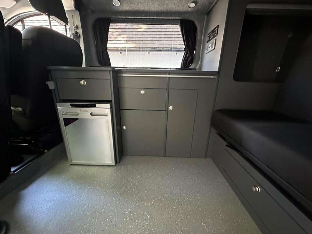 Renault Trafic Campervan 202222 White #3