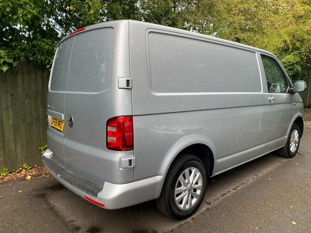 Volkswagen Transporter Panel Van 2.0 Tdi T28 Highline Fwd Swb Euro 6 Ss GF69NRZ Silver #3