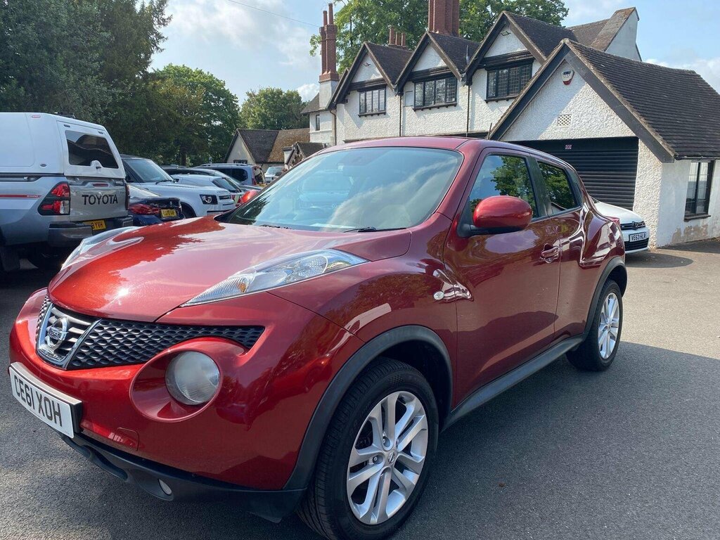 Nissan Juke Suv 1.6 Acenta Premium Euro 5 201161 Red