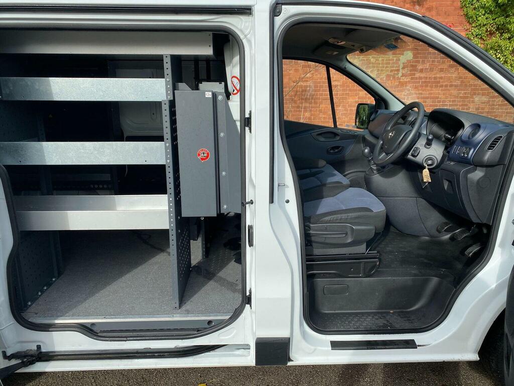Vauxhall Vivaro Panel Van 1.6 Cdti 2900 L1 H1 Euro 6 Ss 20 FN68PBX White #2