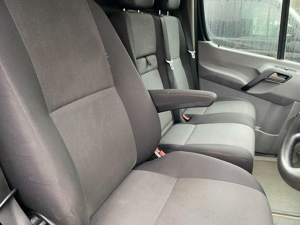 Volkswagen Crafter Panel Van 2.0 Bitdi Bluemotion Tech Cr35 L2 H3 Black #4