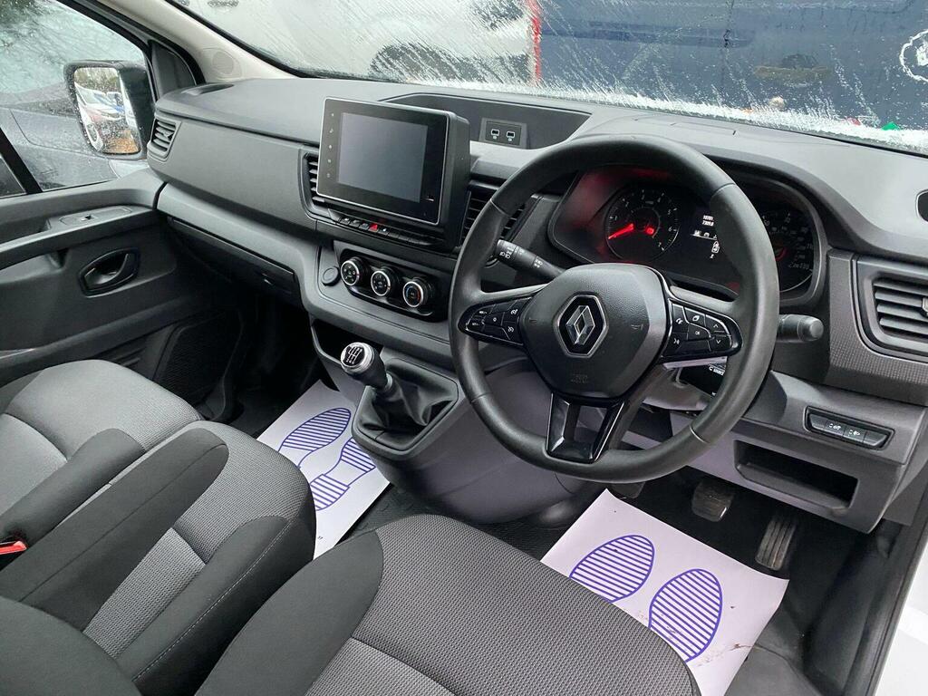 Renault Trafic Panel Van 2.0 Dci Blue Ll30 Business L2 H1 Euro 6 FH22HLZ White #3