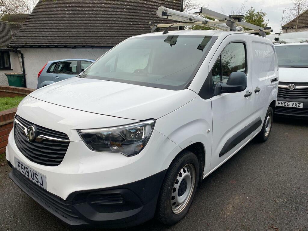 Vauxhall Combo Panel Van 1.6 Turbo D 2300 Edition L1 H1 Euro 6 S FE19USJ White #3